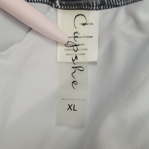 CUPSHE One Piece Swimsuit - Picture 8 of 11